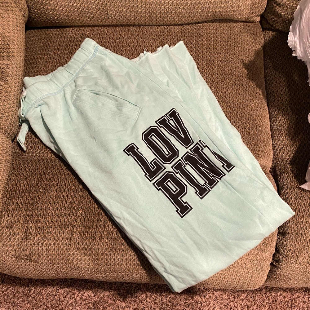 VS pink sweatpants